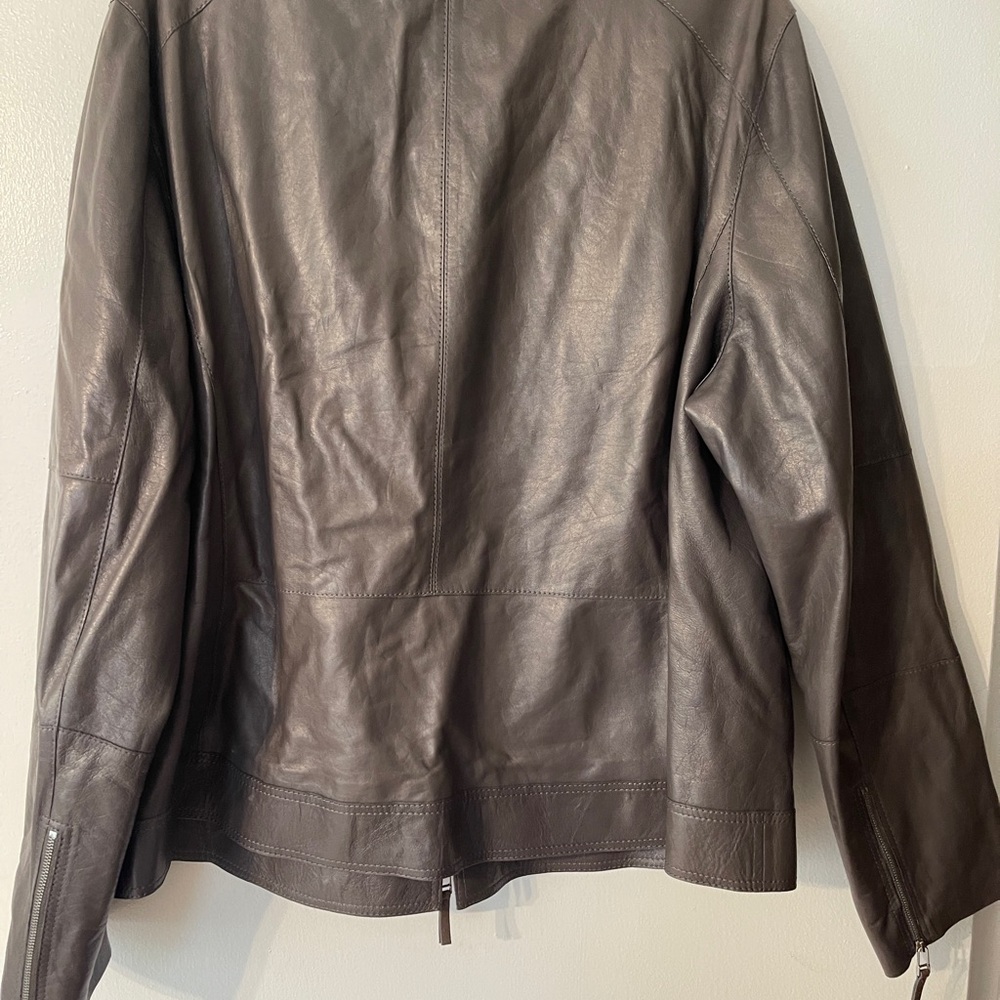 Women’s Gray Buttery Soft Leather Jacket - Picture 3 of 5